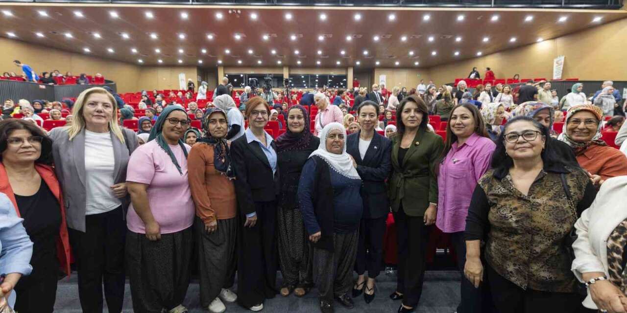 Mersin’de kadın üreticiler emek ve dayanışma için buluştu