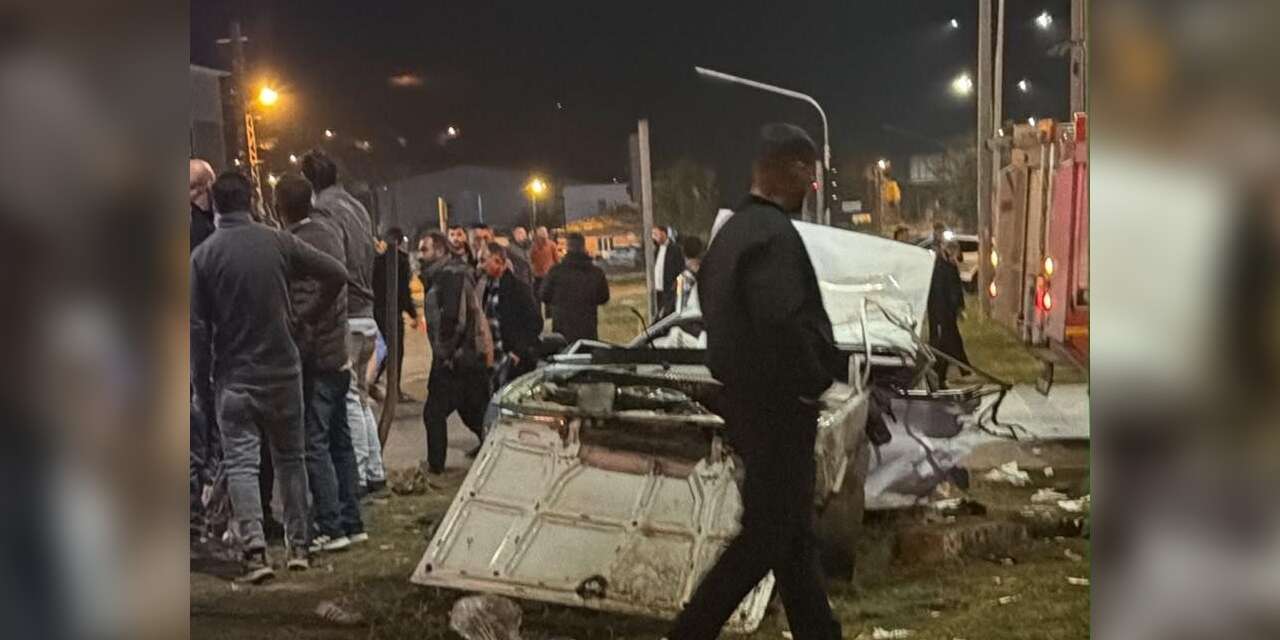 Van’da tır ile otomobil çarpıştı: 1 ölü, 4 yaralı