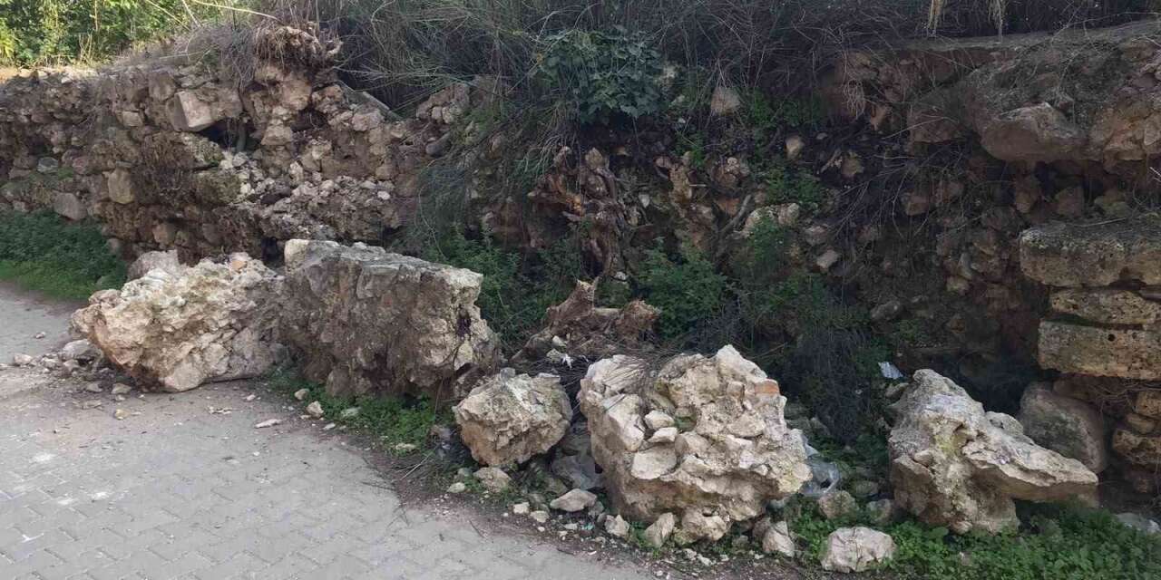 İznik’te 2 bin yıllık su kemeri ilgisizlikten çökmeye başladı