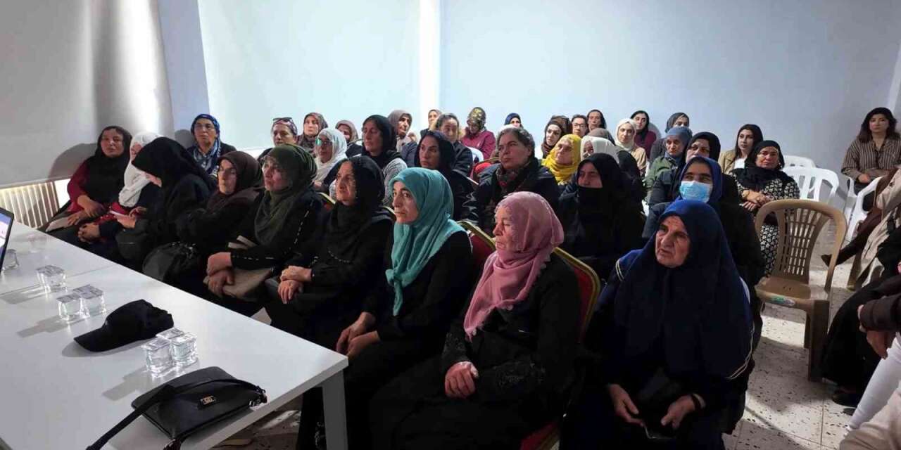 Elazığ’da kadınlar meme kanserine yönelik bilgilendirildi