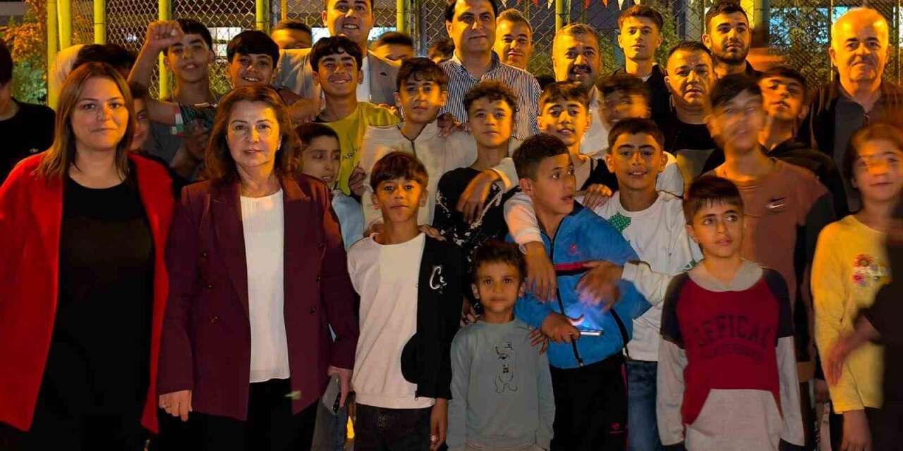 Yılmaz, Eydibaba’da yeni parkta incelemelerde bulundu