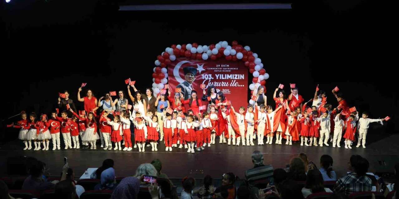 Didim Belediyesi’nden miniklerle Cumhuriyet Bayramı kutlaması