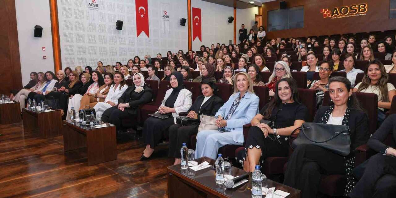 AOSB’de kadın liderliği ve kişisel marka yönetimi konuşuldu