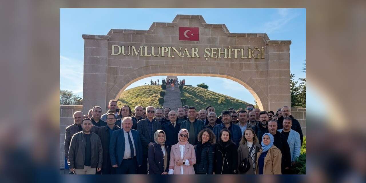 Tavşanlı’da okul müdürlerine Kütahya ve Dumlupınar eğitim gezisi