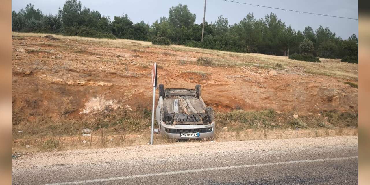 Adıyaman’da otomobil takla attı