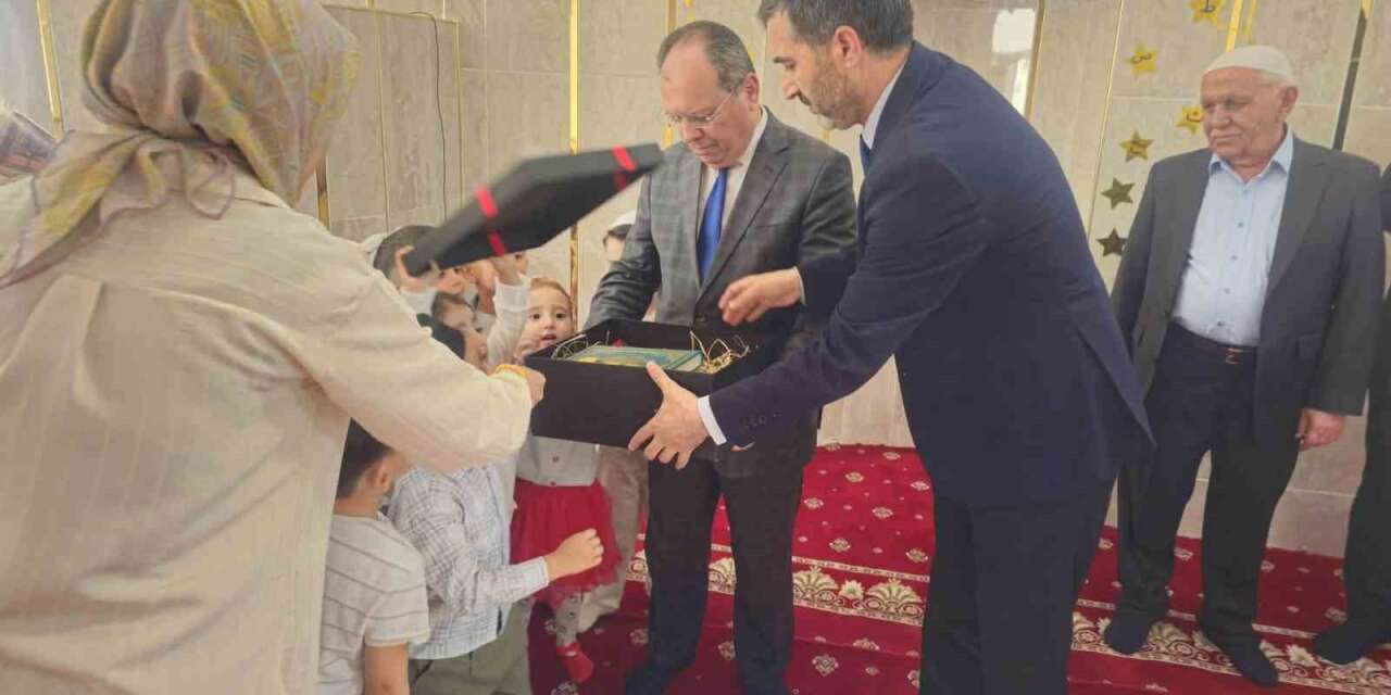 Silopi’de minik öğrenciler "bedi besmele" ile ilim yolculuğuna başladı