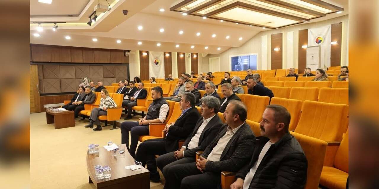 Bolu’da yabancı işçi çalıştıracak işverenlere bilgilendirme