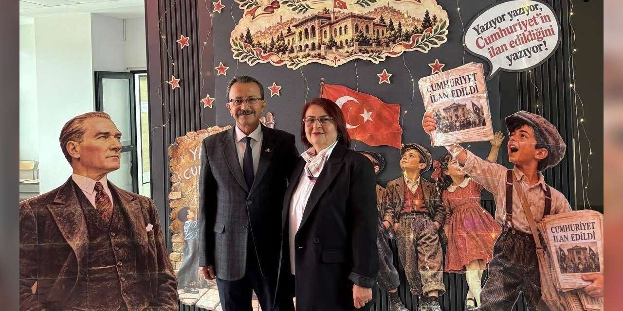 Cumhuriyetin 103. yılına özel hazırlanan hatıra köşesine yoğun ilgi