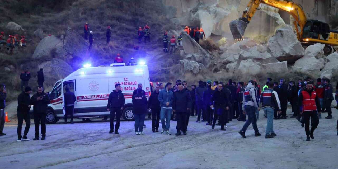Kapadokya’da yıkılan peribacasının altında kalan 1 kişinin cansız bedenine ulaşıldı