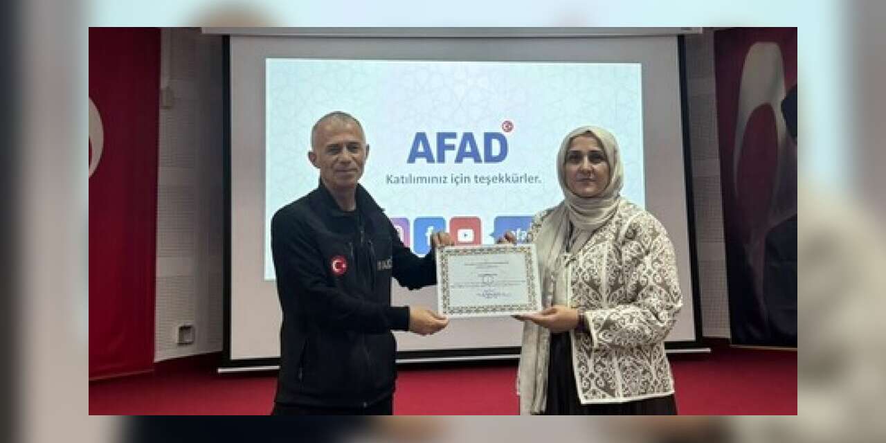 Kütahya’da afet bilinci ve eğitimi semineri düzenlendi