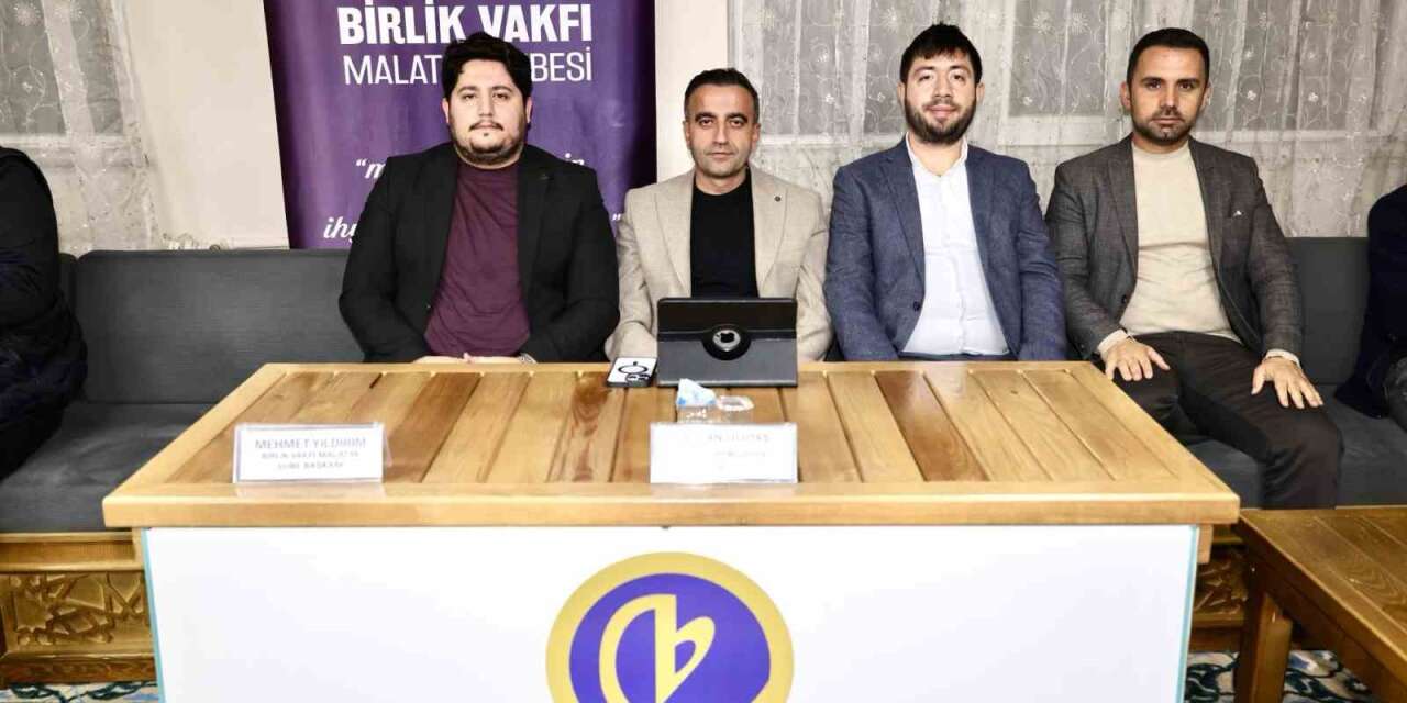 Akçadağ Belediye Başkanı Ulutaş’tan "Enkazdan İmara Malatya" söyleşisi