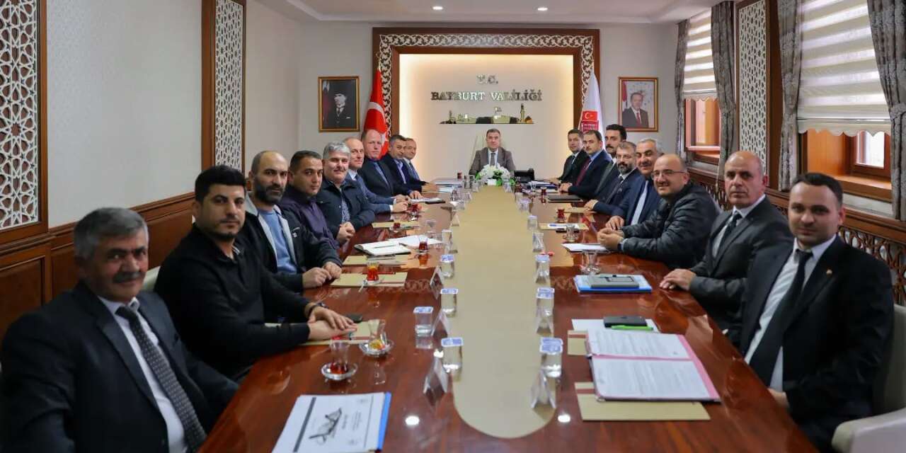 Bayburt’ta köylerin ihtiyaçları KÖYDES toplantısında görüşüldü