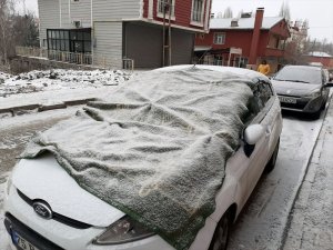 Doğu Anadolu'daki 3 ilde, 132 köy ve mahalle yolu kar nedeniyle ulaşıma kapalı