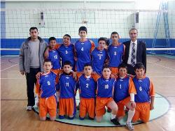 Halime Arslan Yıldız İlköğretim Okulu Voleybolda başarıya doymuyor