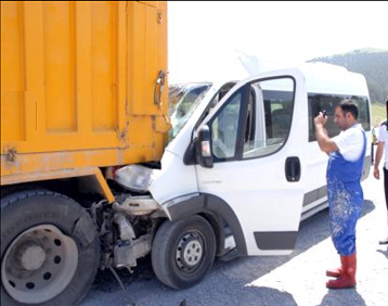 Sarıkamış'ta Kaza: 11 Yaralı