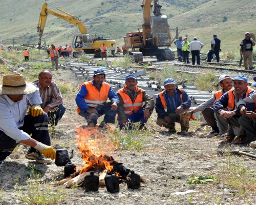 Erzurum-Kars Demiryolu Hattı Yenileniyor