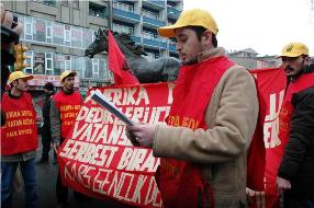 Basın açıklaması yaptılar.