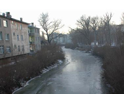 Kars Çayı buz tuttu