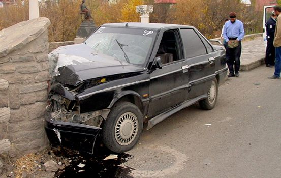 Kars'ta Trafik Kazası : 1 Yaralı