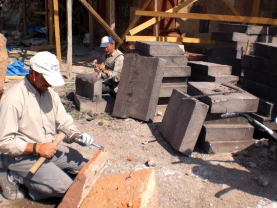 Ani'de Restorasyon Çalışmaları Sürüyor