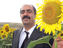 Gürbüz Çapan, Pazartesi günü Kars'a geliyor