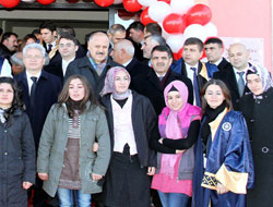 Necmi Kadıoğlu Kars'ta
