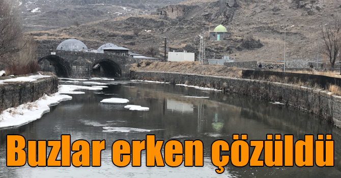 Kars Çayı’nın buzları erken çözüldü