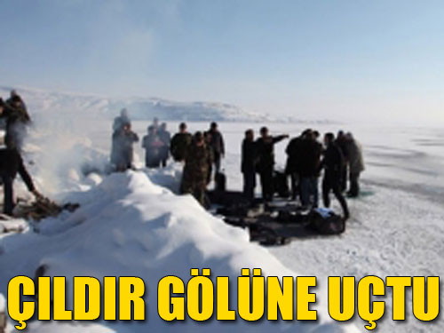 Otomobil Çıldır Gölüne Uçtu