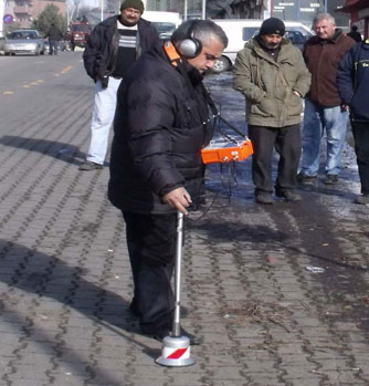 Su Sızıntısını, Kars Belediyesi  Ekipleri Çözdü
