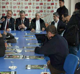 AK Parti Milletvekilleri Muhtarlarla