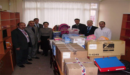 Bursa'dan Kars'a Kitap ve Yardım