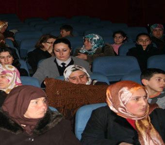 Kars'ta Kadınlara Sinema Keyfi