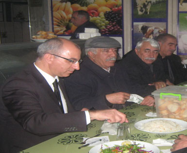 Erdoğdu ilçe ziyaretlerinde