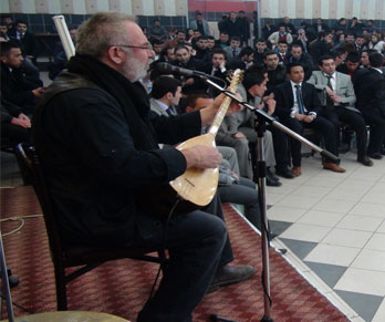 Kars'ta Sefai konserini tamamlayamadı