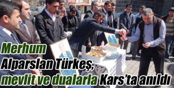 Merhum Alparslan Türkeş, mevlit ve dualarla Kars’ta anıldı