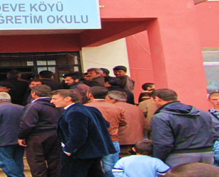 Ağadeve Köyünde Kutlu Doğum