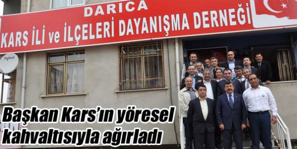 Başkan Kars’ın yöresel kahvaltısıyla ağırladı