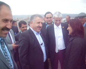 AK Parti Arpaçay İlçe teşkilatı yeni binasının açılışı yapıldı
