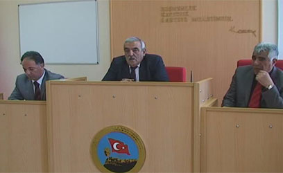 Cumhuriyet oya sunuldu