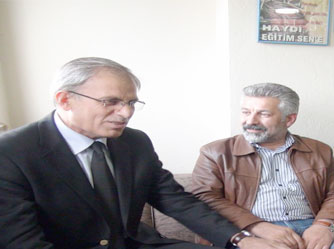 Milli Eğitim Müdürü Alkış, Eğitim Sen’e iadeyi ziyarette bulundu