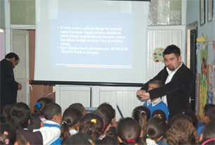 Dr. Volkan Özdemir’den Öğrencilere İlkyardım Dersi