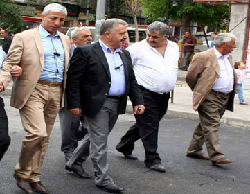 Vekiller Asfaltı Kontrol Etti!..