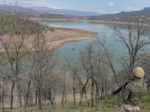 GÜNCELLEME - Tunceli'deki Uzunçayır Baraj Gölü'nde ceset bulundu