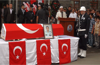 Kars'ta Şehit Polisimiz İçin Tören