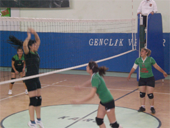 DEPLASMANLI BAYANLAR VOLEYBOL LİGİ