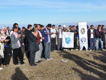 Harakani Hazretleri Yahniler Dağı’nda anıldı