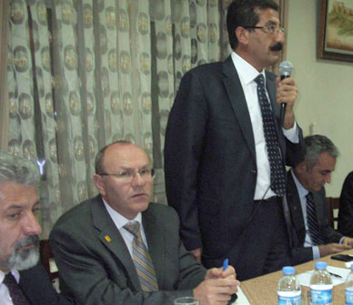 KESK Genel Başkanı Kars'ta