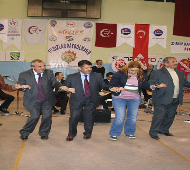 Kars'ta Belediyeden Konser