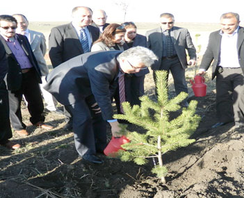 Kars'a Noterler Birliği Hatıra Ormanı
