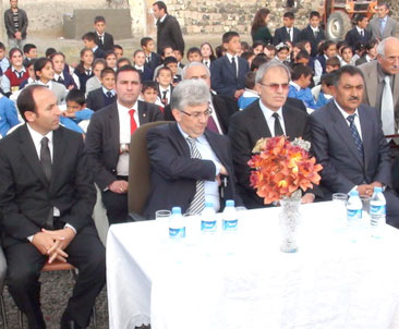 75 Bin Fidan 75 Bin Can okullarda hayat buluyor
